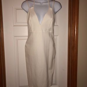 Fitted Lulus white dress